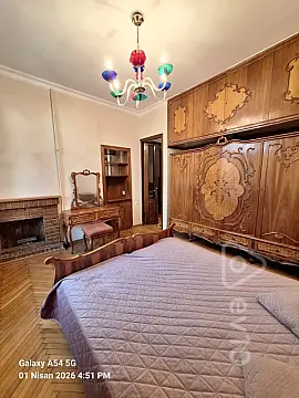 Kirayə verilir 3 otaqlı köhnə tikili 90 m²