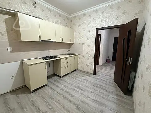 Kirayə verilir 2 otaqlı yeni tikili 65 m²