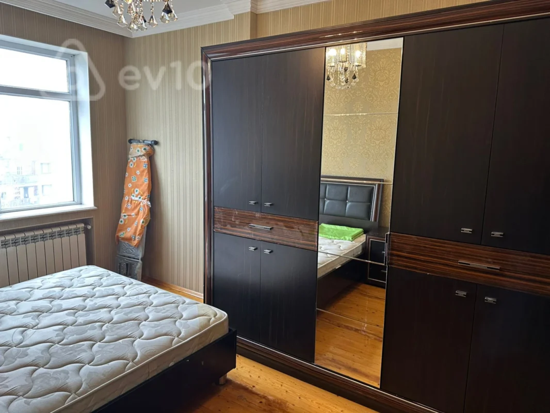 Kirayə verilir 3 otaqlı köhnə tikili 70 m²