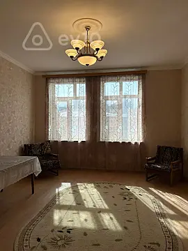 Kirayə verilir mənzil 42 m²