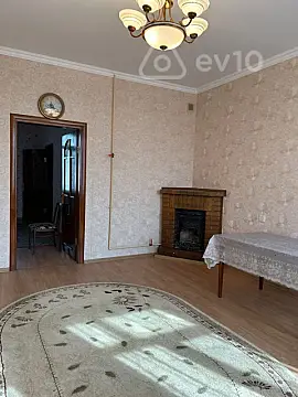 Kirayə verilir mənzil 42 m²