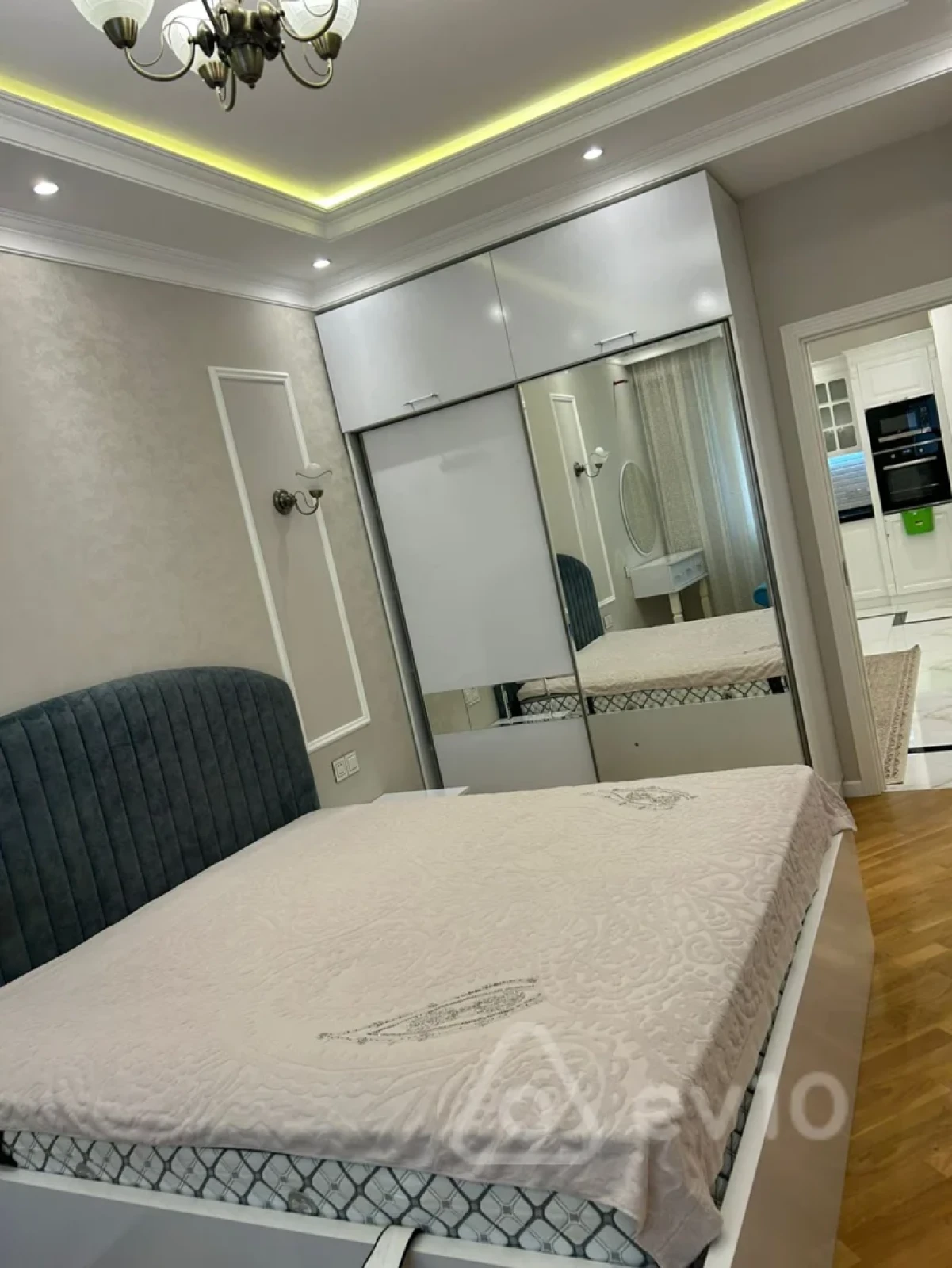 Satılır 4 otaqlı yeni tikili 136 m²