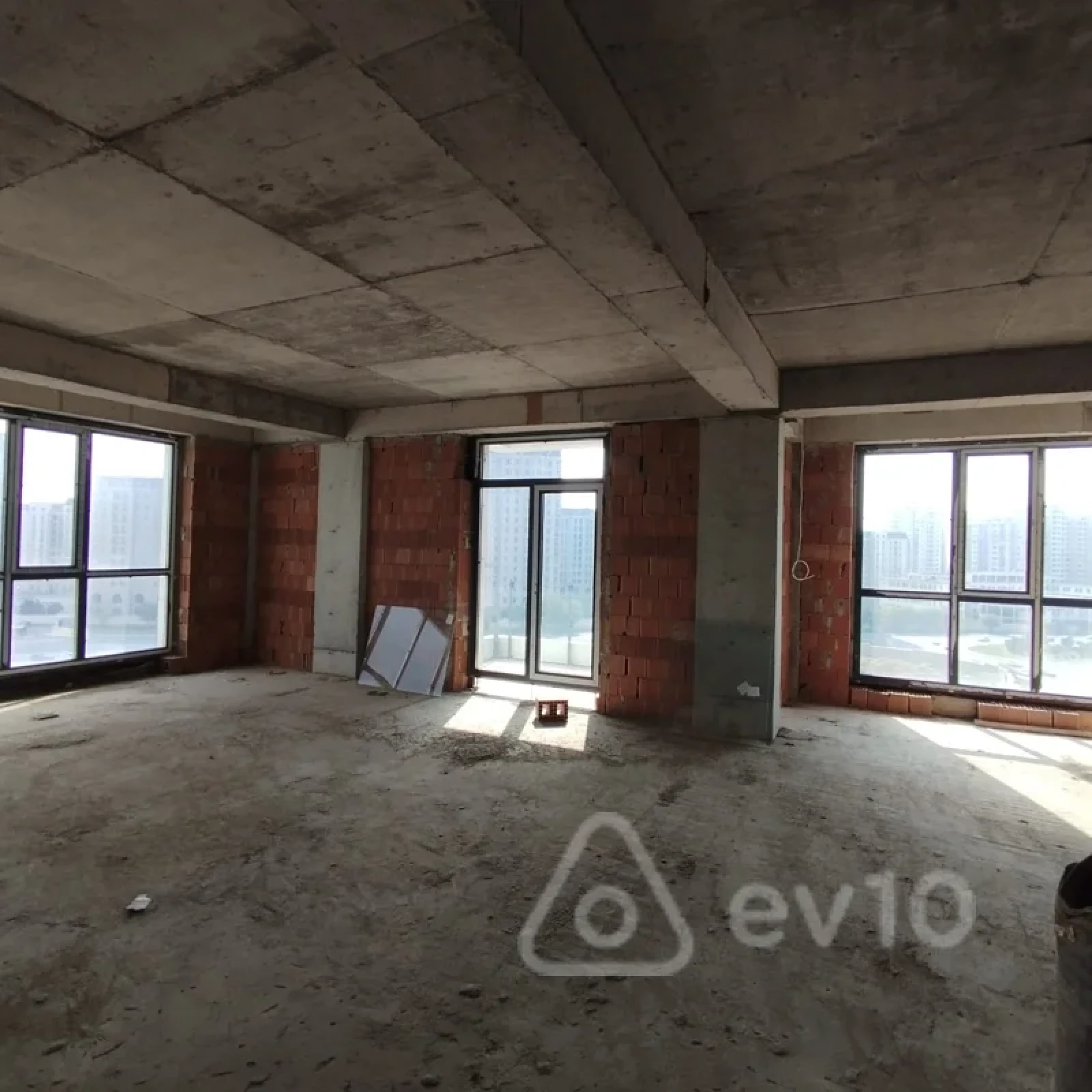 Satılır 2 otaqlı yeni tikili 79 m²