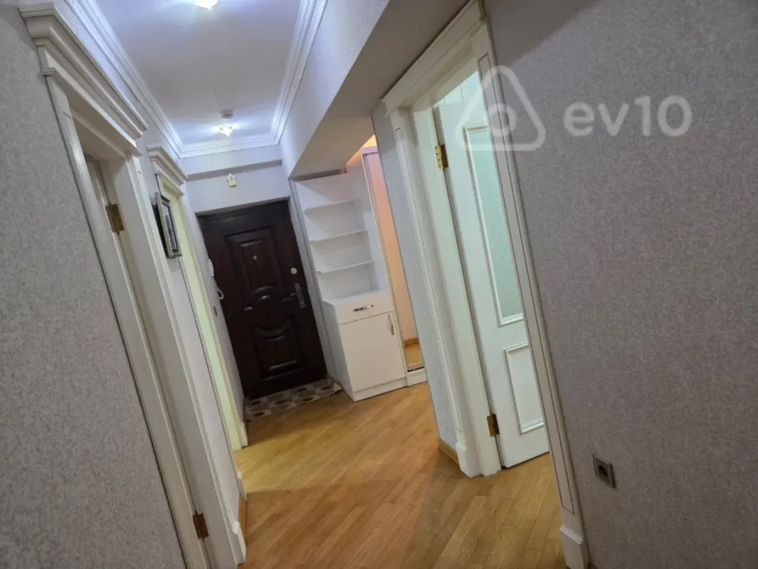 Kirayə verilir 3 otaqlı yeni tikili 90 m²