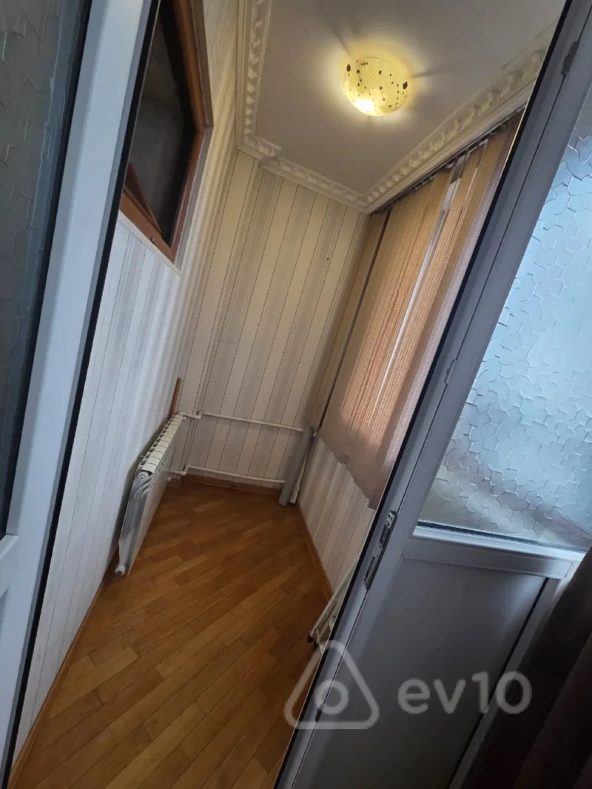 Kirayə verilir 3 otaqlı yeni tikili 90 m²