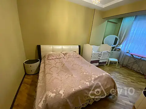 Satılır 3 otaqlı yeni tikili 105 m²