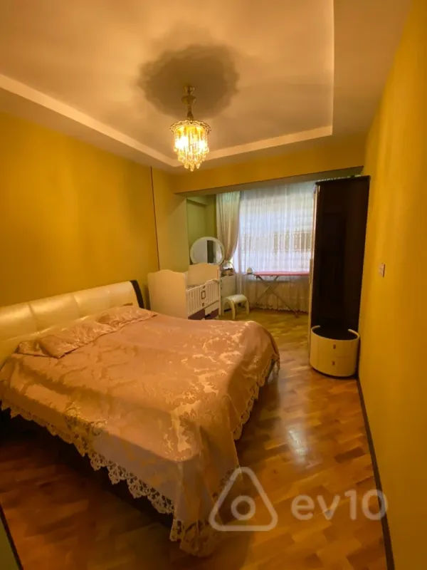 Satılır 3 otaqlı yeni tikili 105 m²