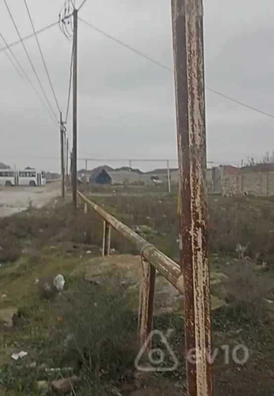 Satılır 6 otaqlı həyət evi 160 m²