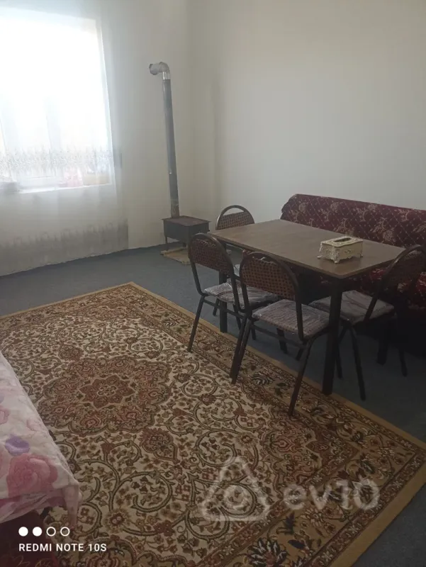 Satılır 6 otaqlı həyət evi 160 m²
