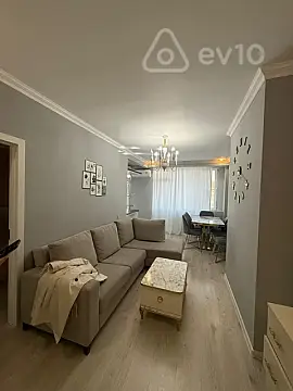 Kirayə verilir 2 otaqlı yeni tikili 50 m²