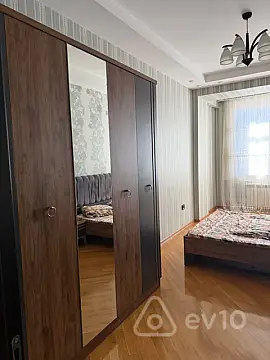Kirayə verilir 2 otaqlı yeni tikili 96 m²