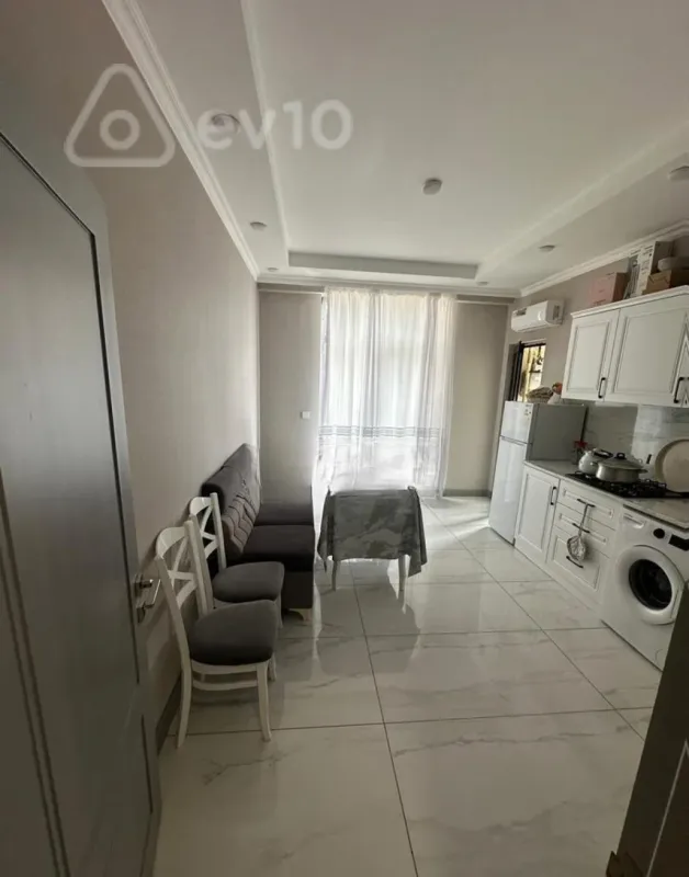 Satılır 2 otaqlı yeni tikili 82 m²