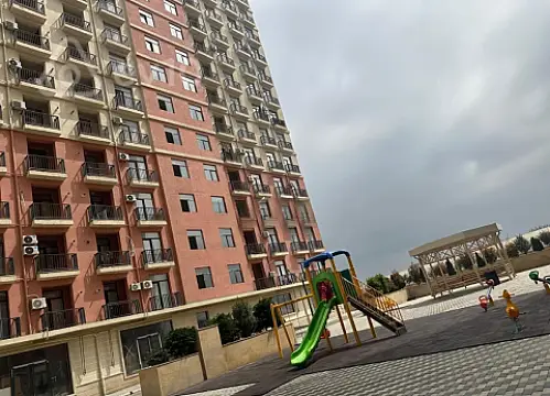 Satılır 2 otaqlı yeni tikili 82 m²