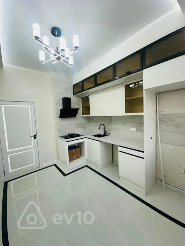 Satılır 3 otaqlı yeni tikili 87 m²