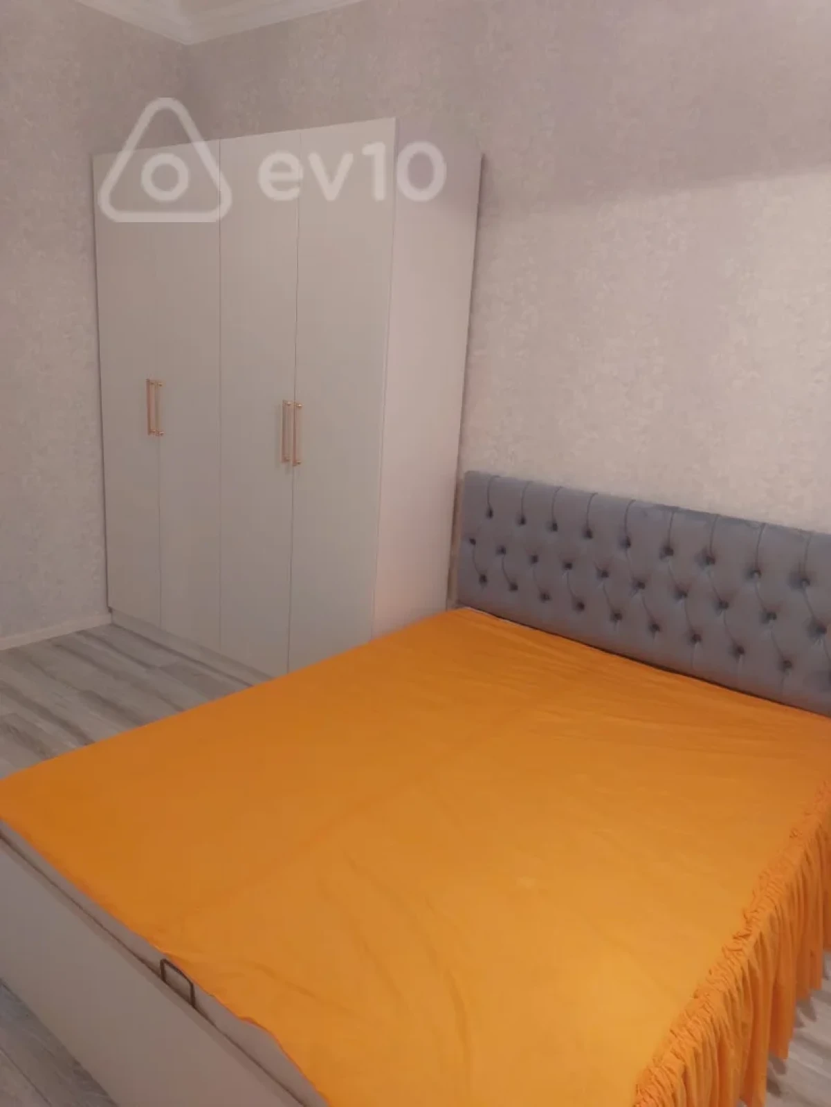 Kirayə verilir 3 otaqlı yeni tikili 75 m²