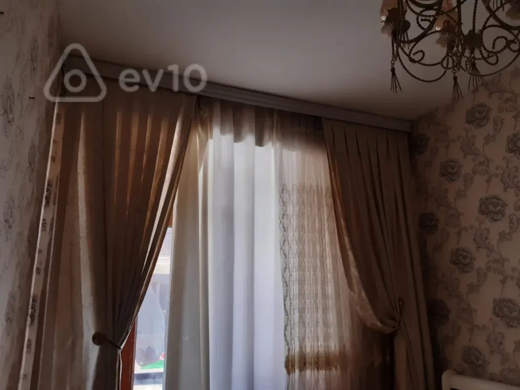 Kirayə verilir 2 otaqlı yeni tikili 55 m²