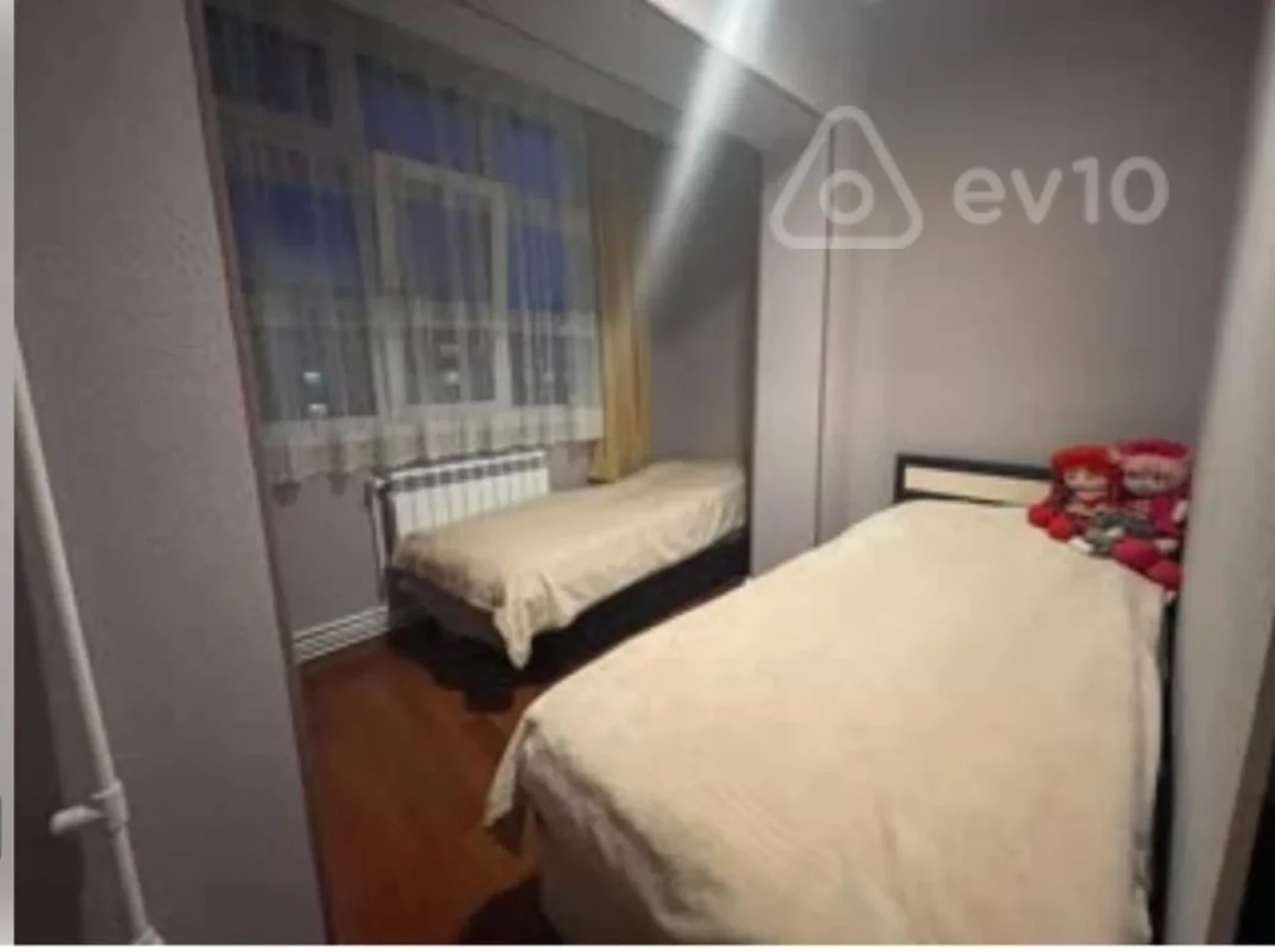 Satılır 3 otaqlı köhnə tikili 60 m²