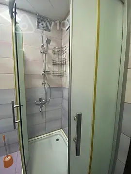 Kirayə verilir 2 otaqlı yeni tikili 75 m²