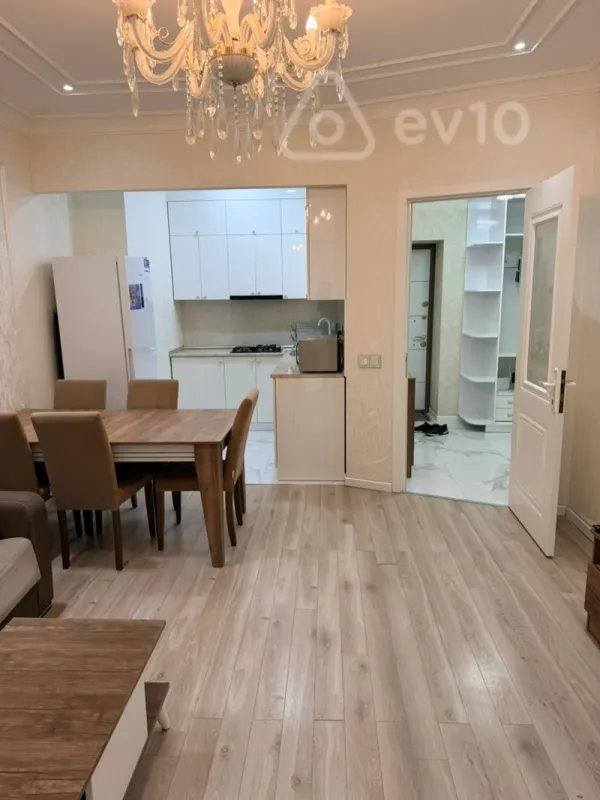 Kirayə verilir 2 otaqlı yeni tikili 66 m²