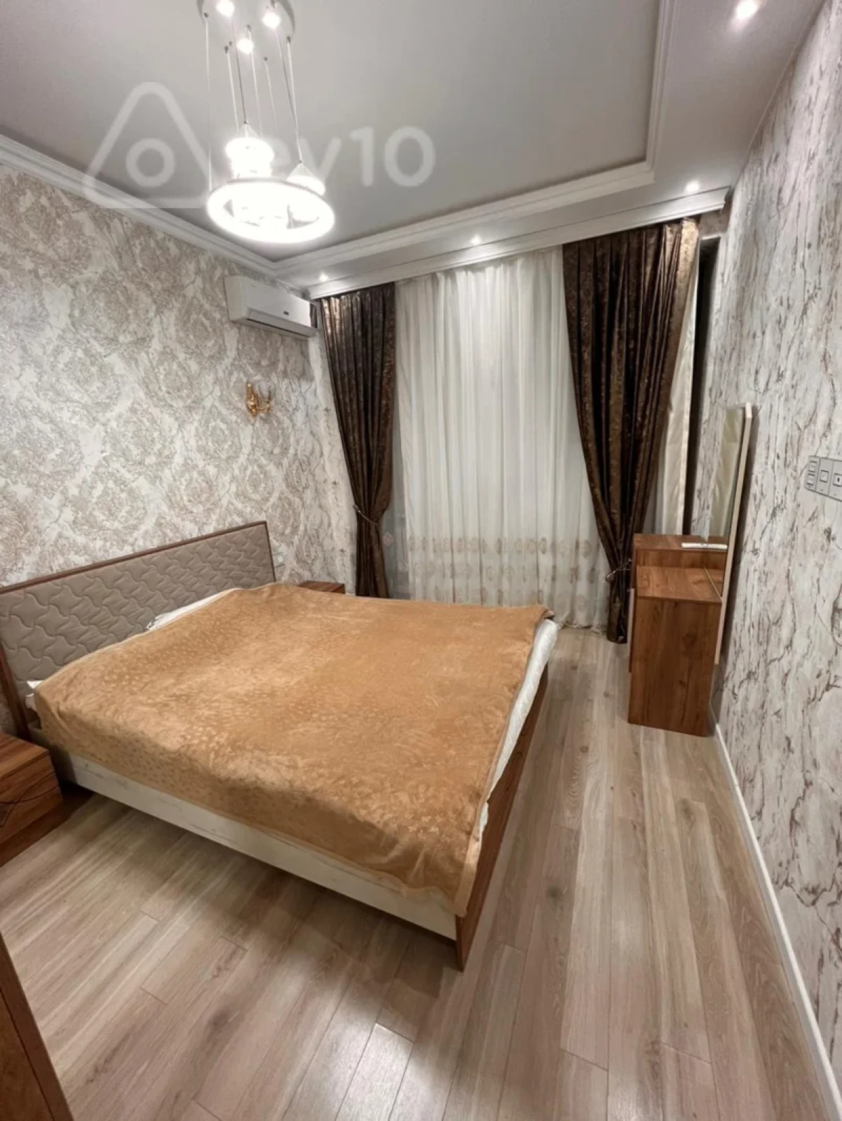 Kirayə verilir 2 otaqlı yeni tikili 66 m²