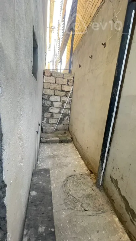 Kirayə verilir 2 otaqlı yeni tikili 60 m²