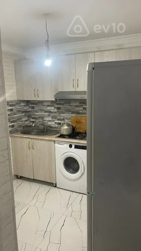 Kirayə verilir 2 otaqlı yeni tikili 60 m²