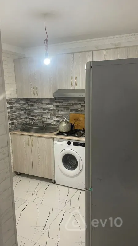 Kirayə verilir 2 otaqlı yeni tikili 60 m²