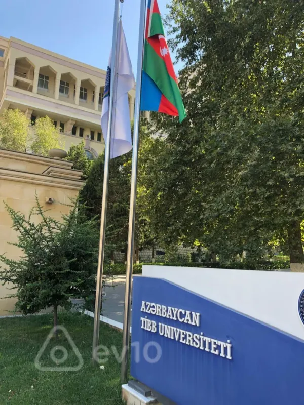 Satılır 2 otaqlı yeni tikili 85 m²