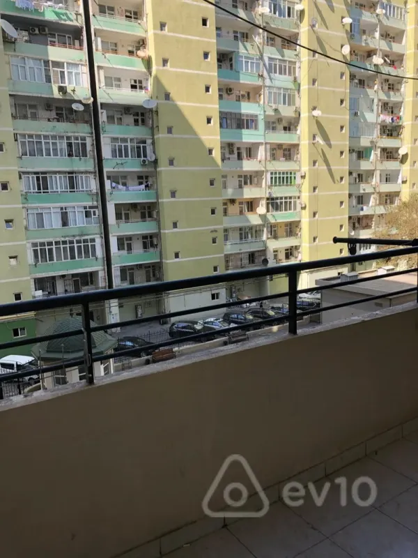 Satılır 2 otaqlı yeni tikili 85 m²