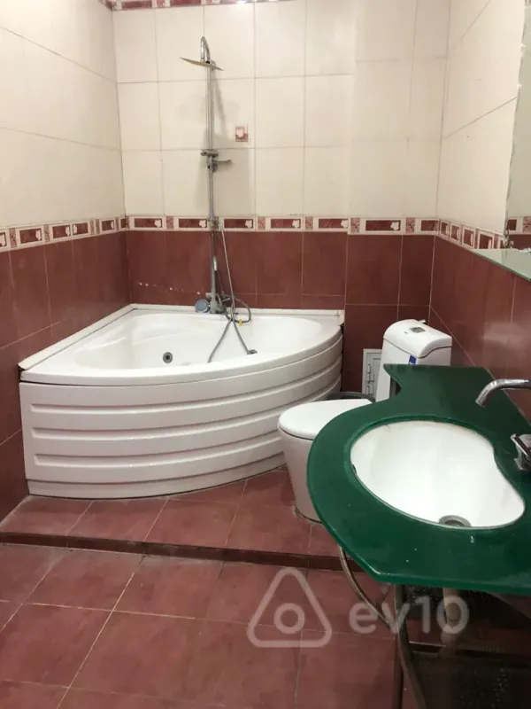 Satılır 2 otaqlı yeni tikili 85 m²