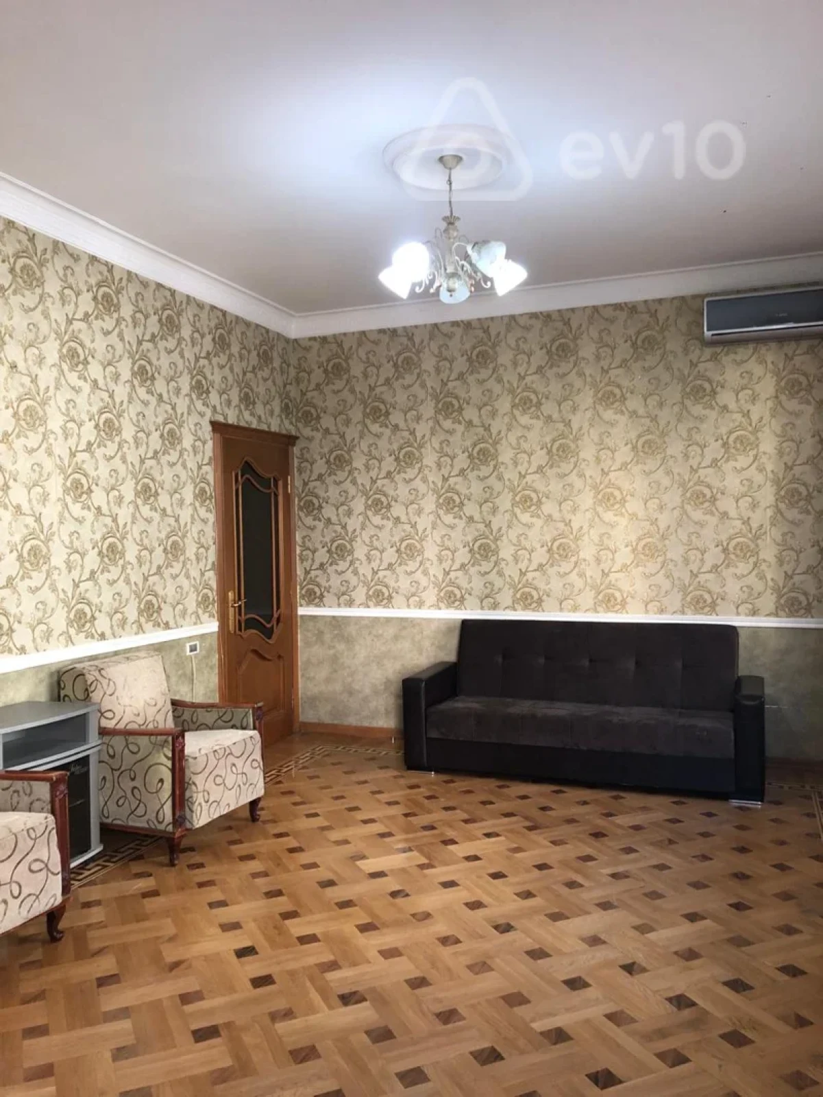 Satılır 2 otaqlı yeni tikili 85 m²