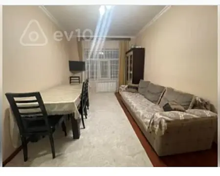 Satılır 3 otaqlı köhnə tikili 60 m² — Bakı, Nizami 3 otaq 60.00 m²