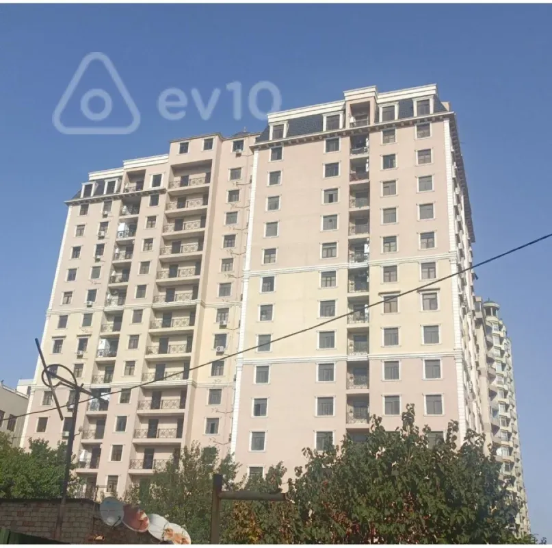 Satılır 2 otaqlı yeni tikili 82 m²