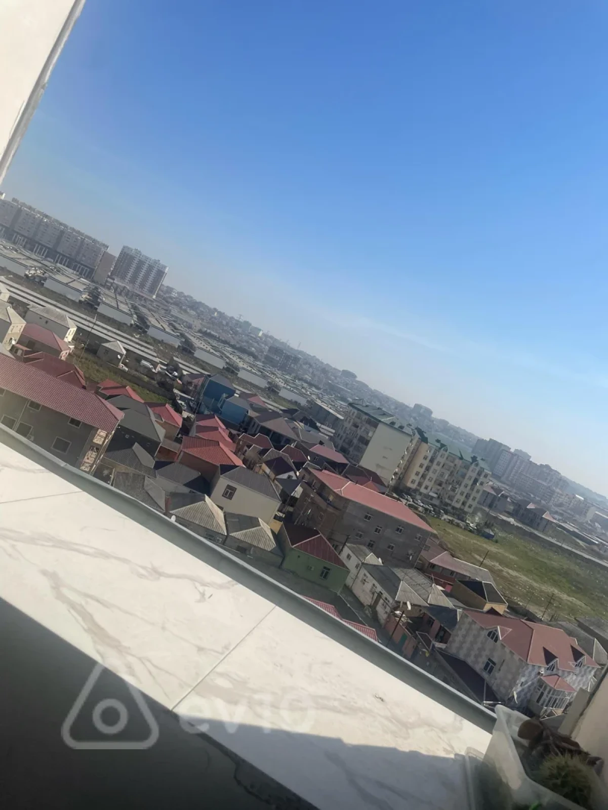 Kirayə verilir 2 otaqlı yeni tikili 40 m²