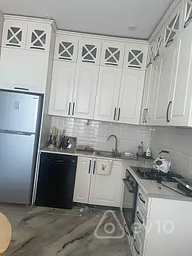 Kirayə verilir 2 otaqlı yeni tikili 40 m²