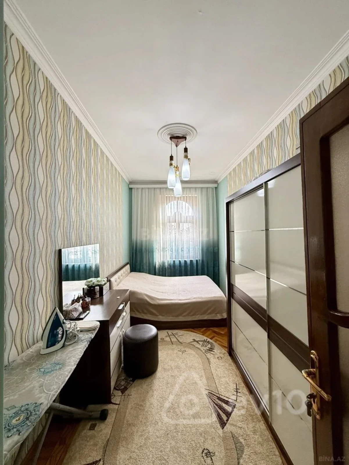 Satılır 3 otaqlı köhnə tikili 85 m²