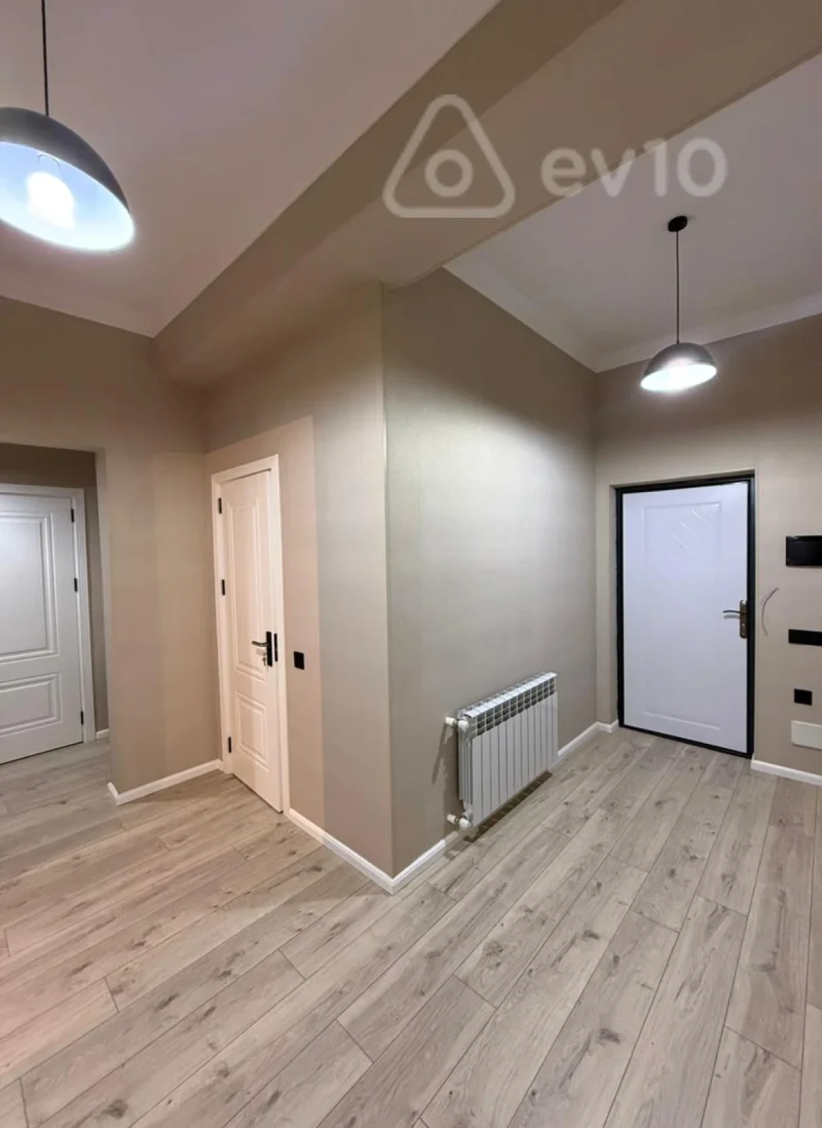 Satılır 3 otaqlı yeni tikili 95 m²