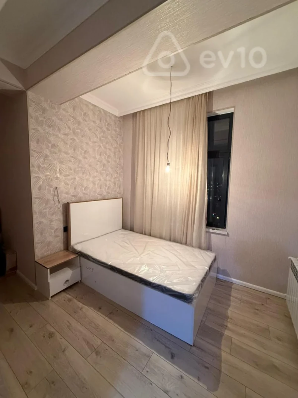 Satılır 3 otaqlı yeni tikili 95 m²