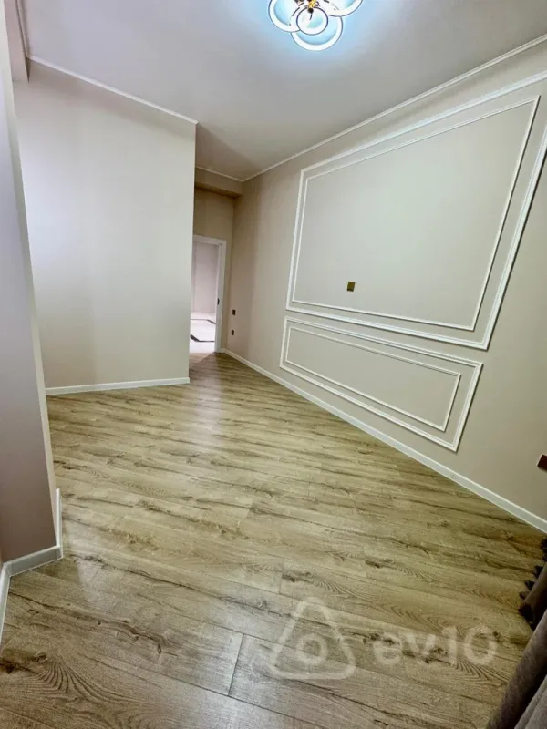 Kirayə verilir 3 otaqlı yeni tikili 75 m²