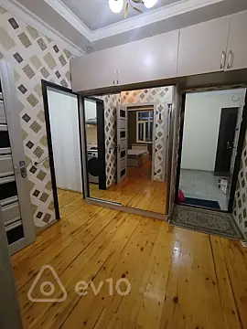 Kirayə verilir 2 otaqlı yeni tikili 70 m²