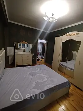 Kirayə verilir 2 otaqlı yeni tikili 70 m²