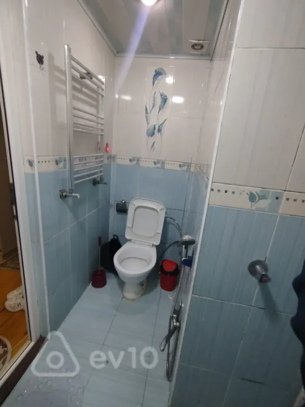 Kirayə verilir 2 otaqlı yeni tikili 70 m²