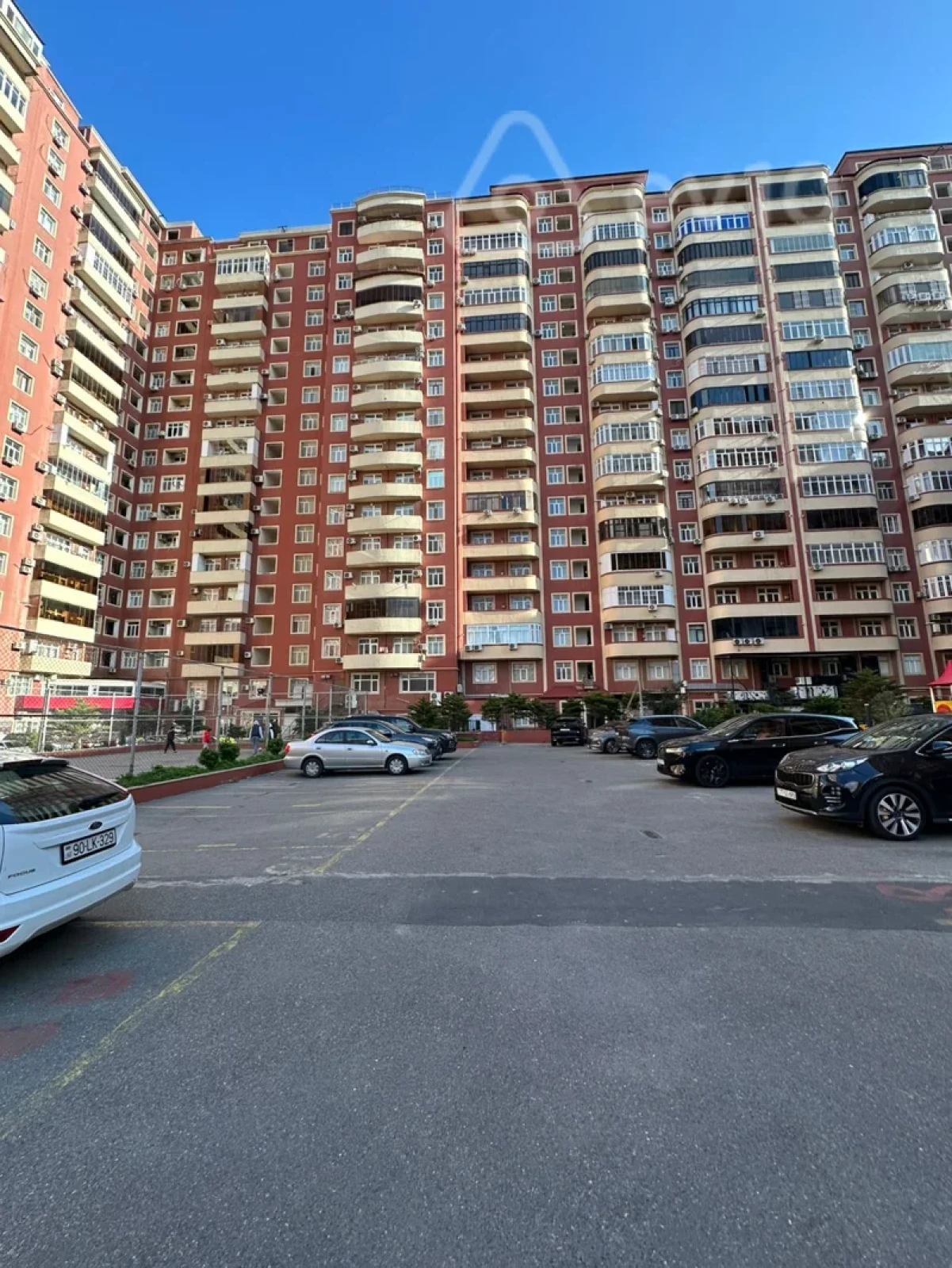 Satılır 3 otaqlı yeni tikili 68 m²