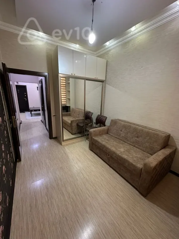 Satılır 3 otaqlı yeni tikili 68 m²