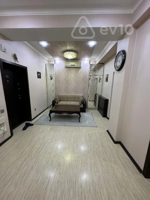 Satılır 3 otaqlı yeni tikili 68 m²