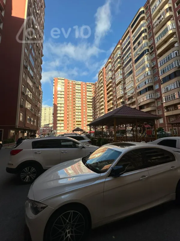 Satılır 3 otaqlı yeni tikili 68 m²