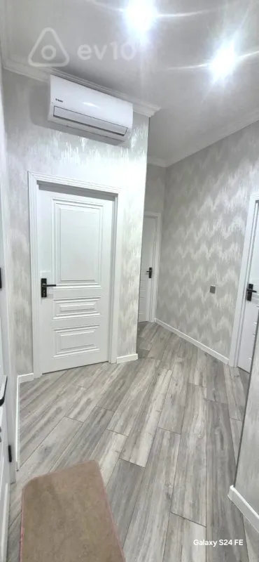 Kirayə verilir 2 otaqlı yeni tikili 56 m²