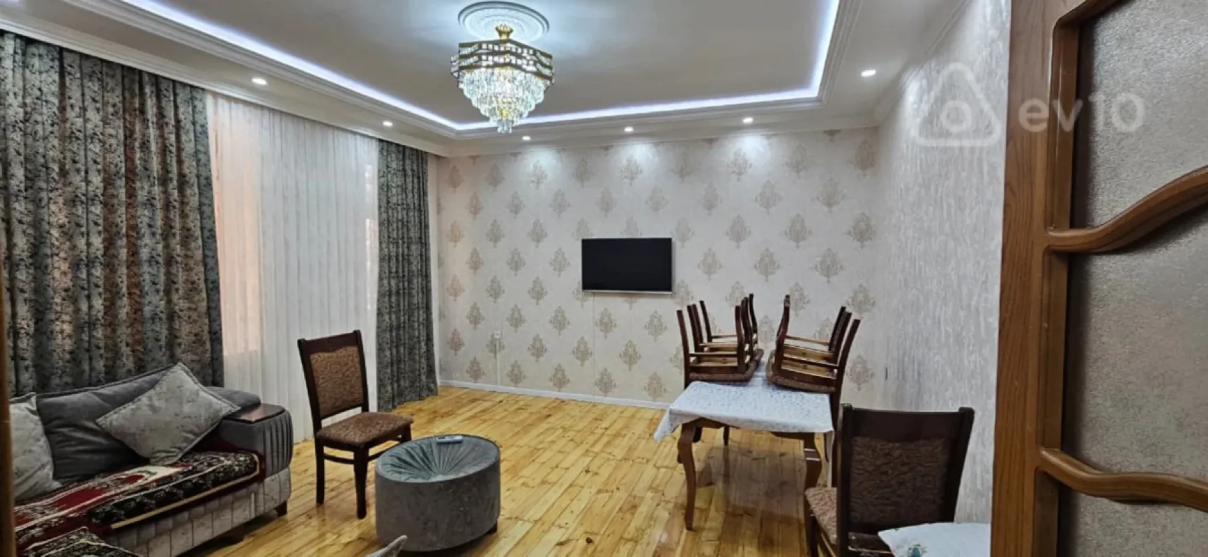 Kirayə verilir 3 otaqlı yeni tikili 110 m²