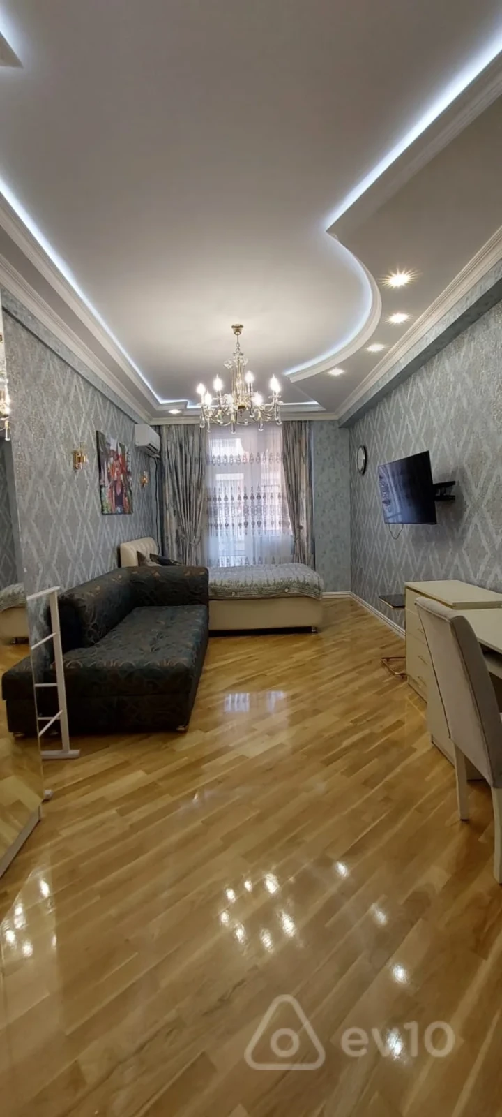 Satılır 3 otaqlı yeni tikili 165 m²