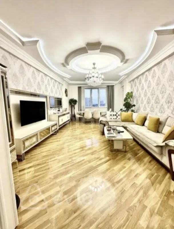 Satılır 3 otaqlı yeni tikili 165 m²